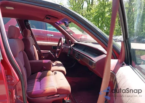 1993 Chevrolet Lumina z USA, uszkodzony, nr VIN 2G1WL54T7P9210008